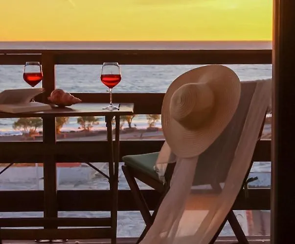 Mistral-patmos Apartmanhotel 3*